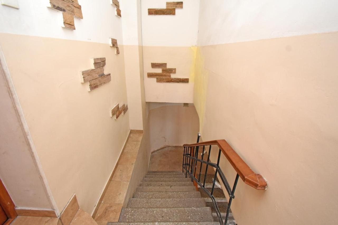 Galaxy Inn Luxury Hostel In Center Jerevan Buitenkant foto