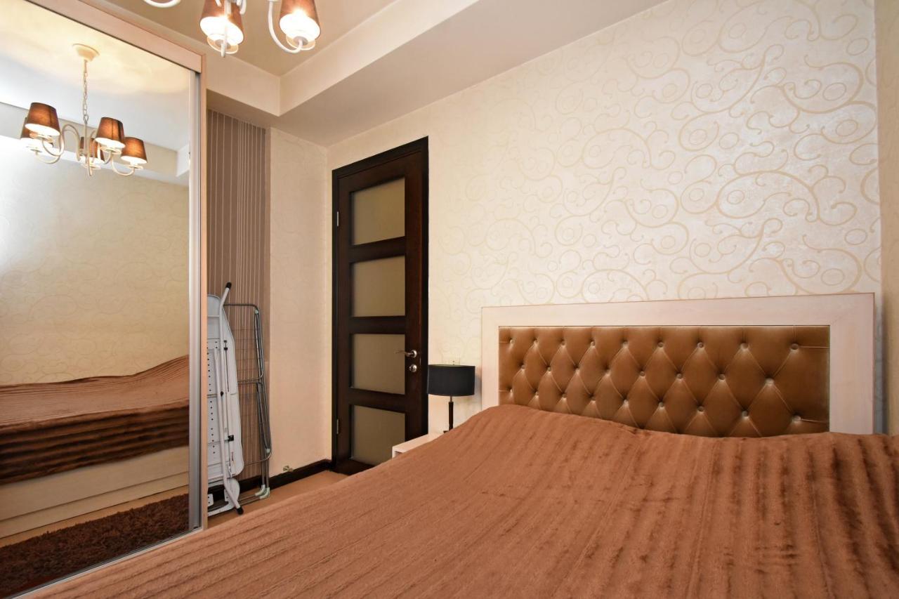 Galaxy Inn Luxury Hostel In Center Jerevan Buitenkant foto