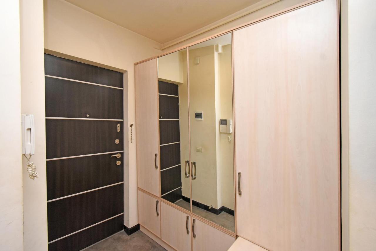 Galaxy Inn Luxury Hostel In Center Jerevan Buitenkant foto