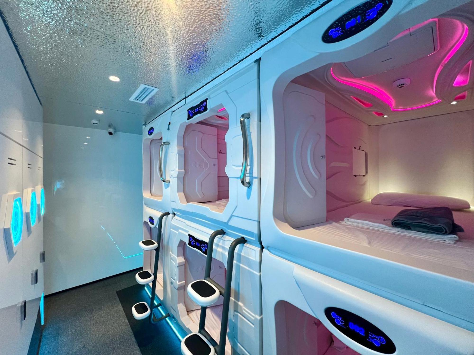 Galaxy Inn Luxury Hostel In Center Jerevan Buitenkant foto